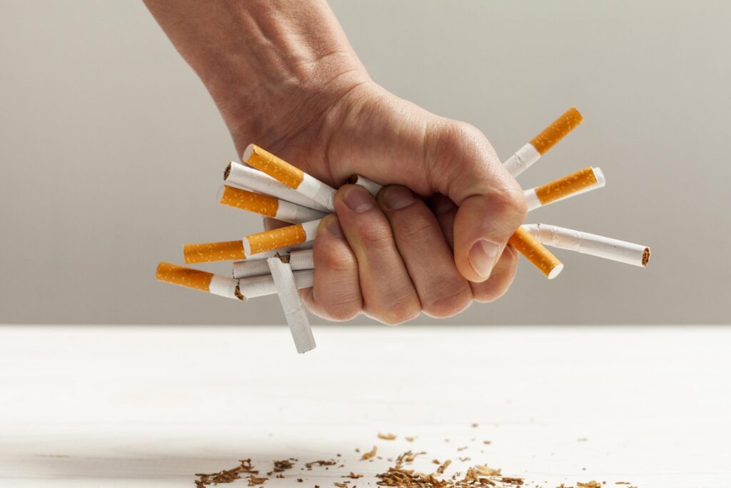 Poster pour Arrêt de tabac avec des cigarettes